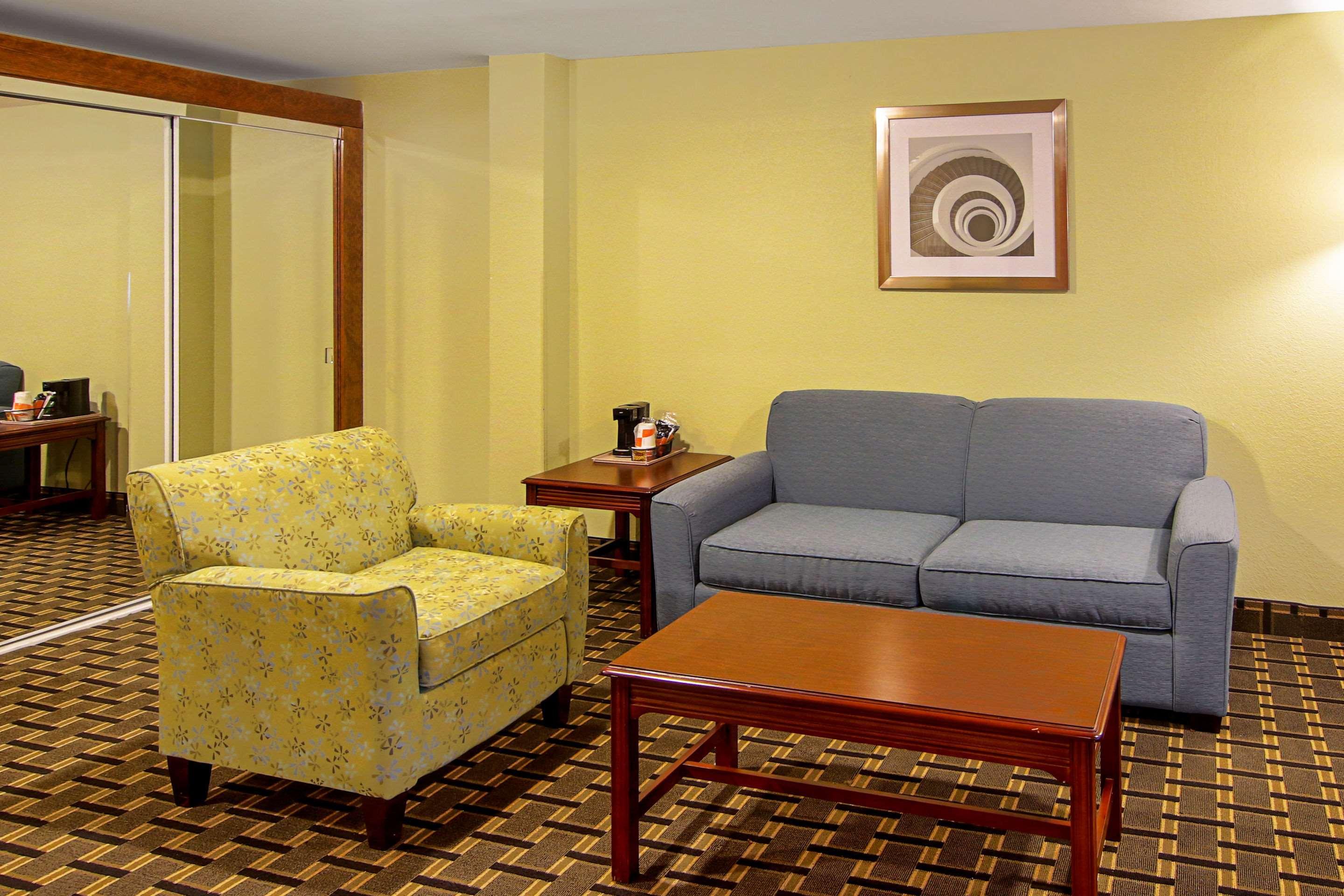 Quality Inn Plainfield I-395 Buitenkant foto