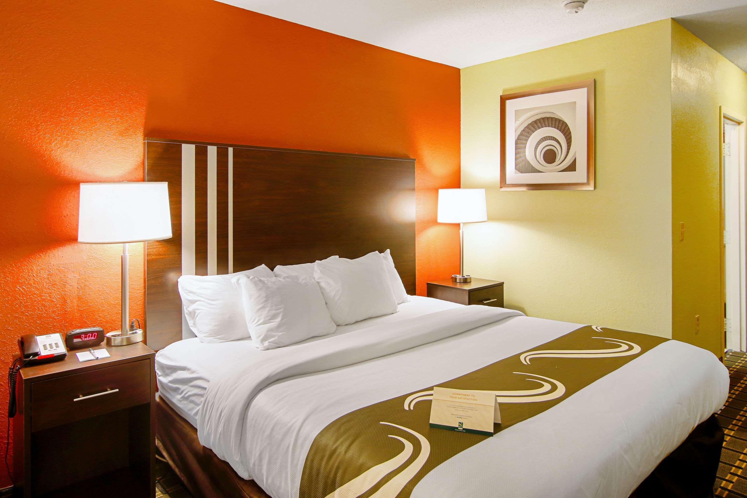 Quality Inn Plainfield I-395 Buitenkant foto