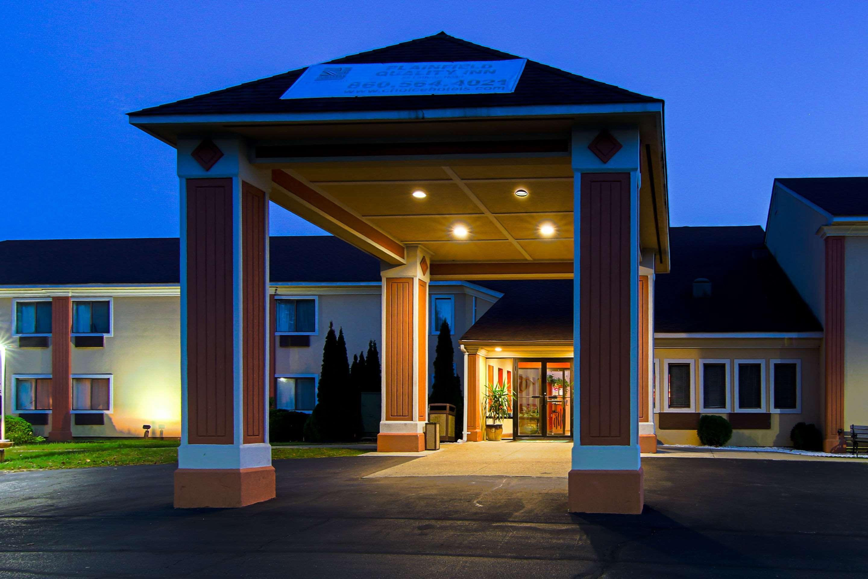 Quality Inn Plainfield I-395 Buitenkant foto
