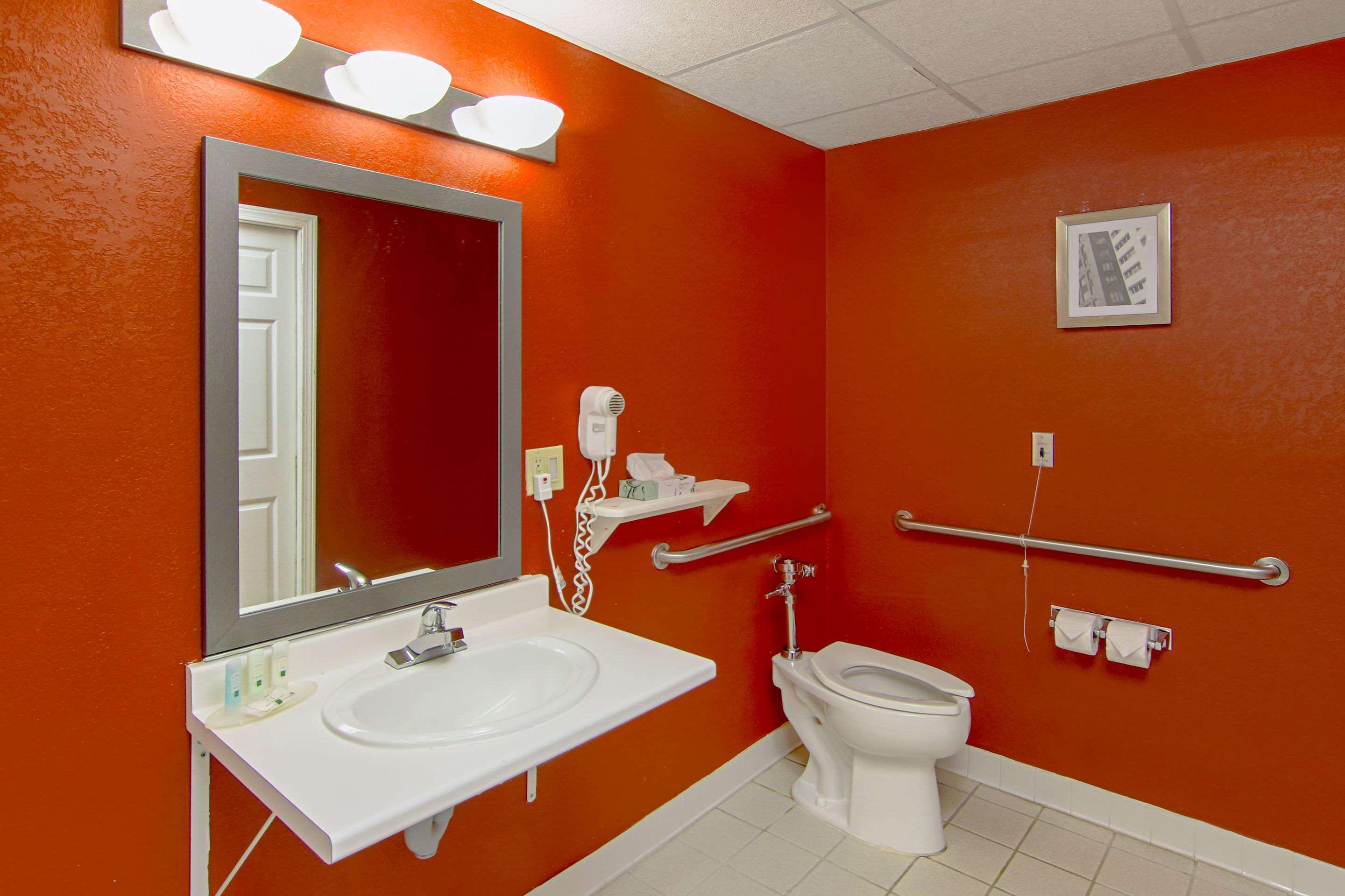 Quality Inn Plainfield I-395 Buitenkant foto